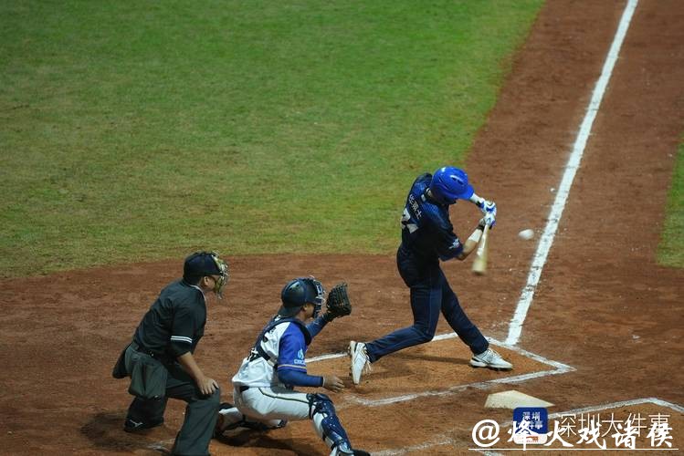 首届中国棒球城市联赛深圳开打 首届中国棒球城市联赛深圳开打